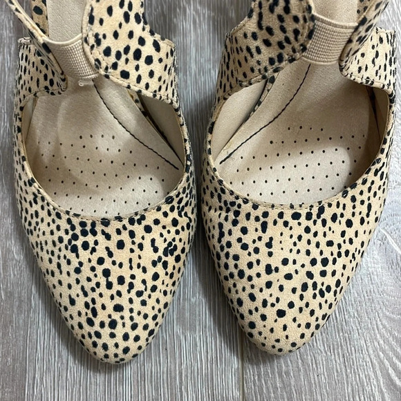 LifeStride Giovanna 2 Cheetah Pumps 7 - Picture 8 of 16